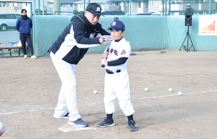 【山梨県】井口さんがプロの技伝授　ＵＴＹ野球教室